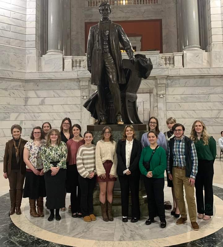 4D18ED23-2C3A-4E8C-BBA3-9B0CA4B2E7C5